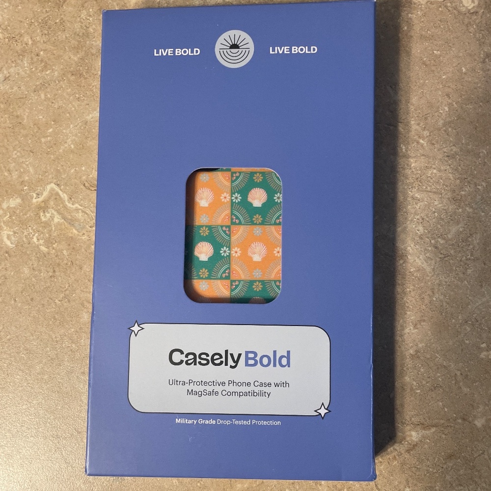 iPhone case - Picture 2 of 3